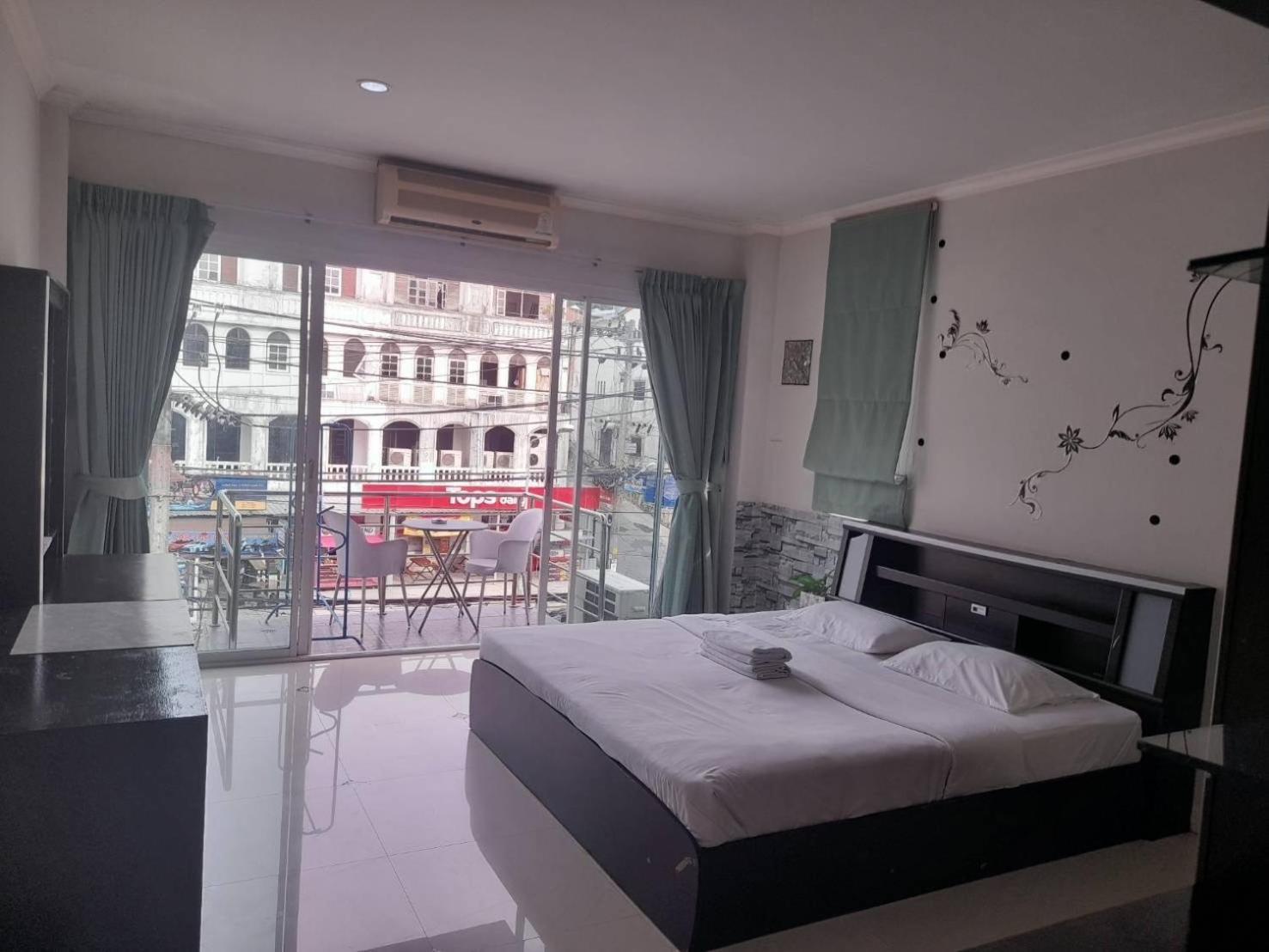 Sweet Dream Hotel Patong Phuket Exteriör bild