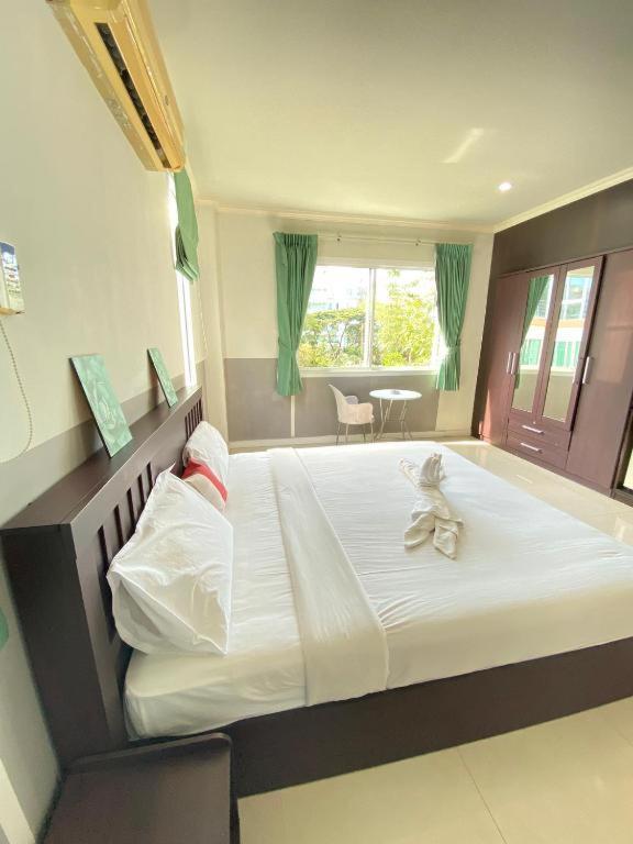 Sweet Dream Hotel Patong Phuket Exteriör bild