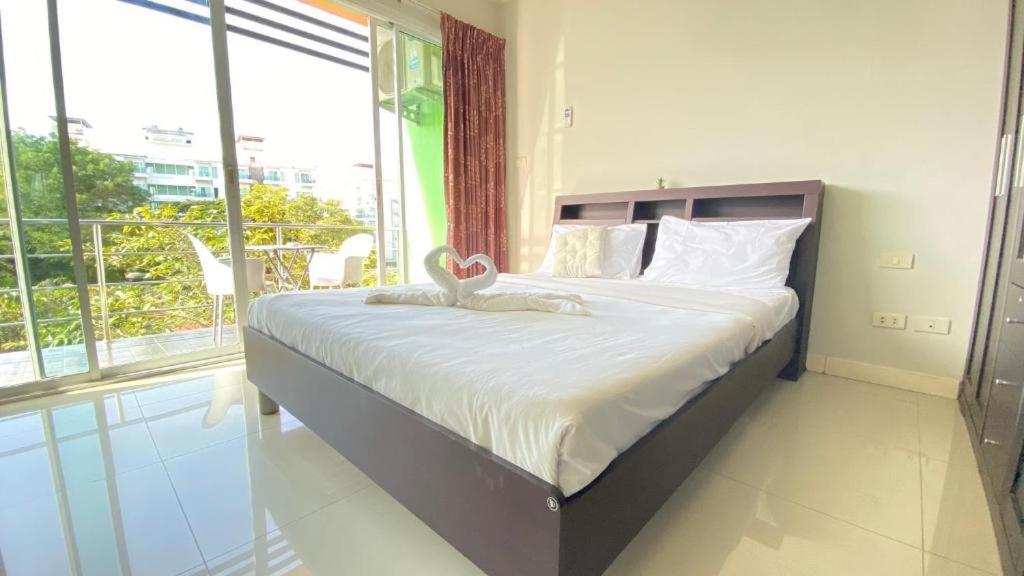 Sweet Dream Hotel Patong Phuket Exteriör bild